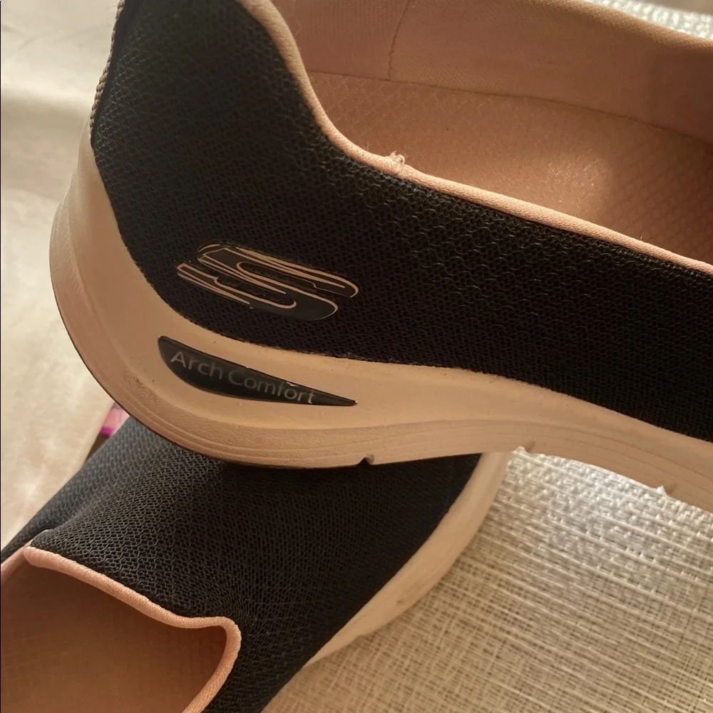 Skechers Women's Black and White Slip-On Sneakers - Picture 2 of 9